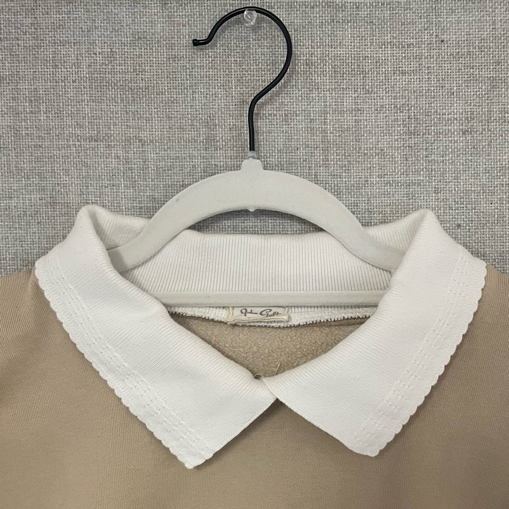 John Galt Beige and White Erica Collar Sweatshirt